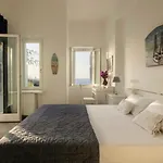 Seabreeze House By The Sea By Andros Collection 别墅 Piso Gialia