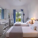 Seabreeze House By The Sea By Andros Collection Piso Gialia