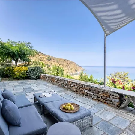Seabreeze House By The Sea Villa